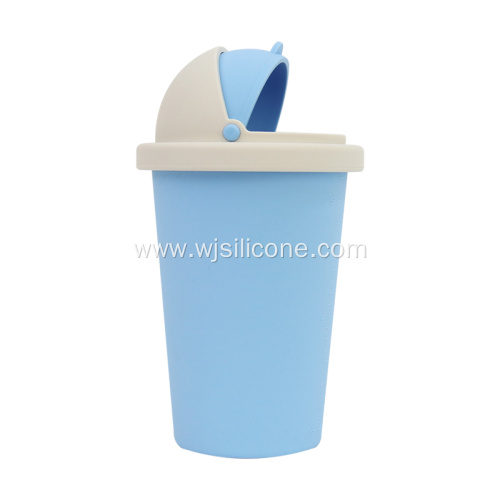 Flip-top trash cup for new energy vehicles